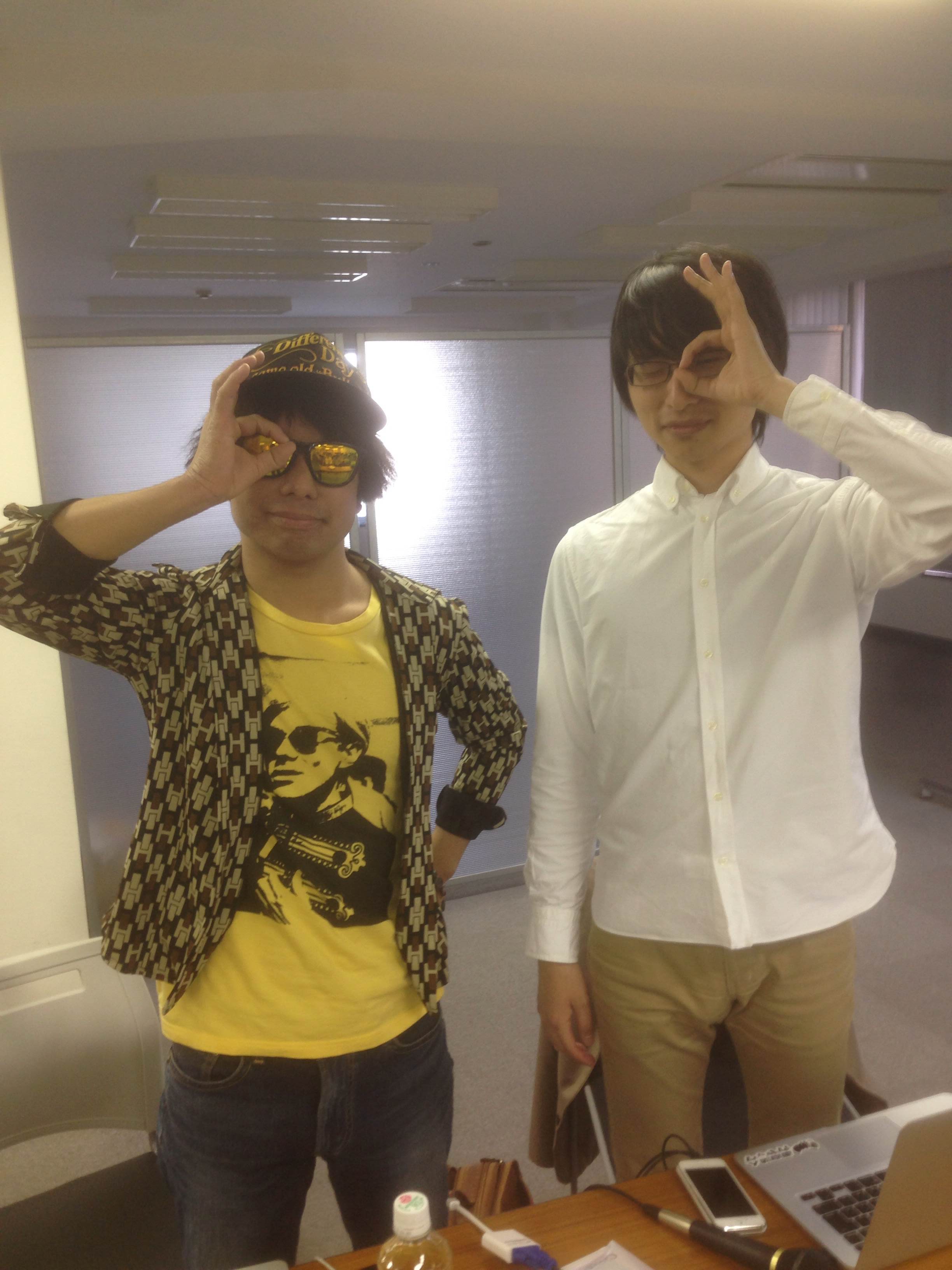 photo1
